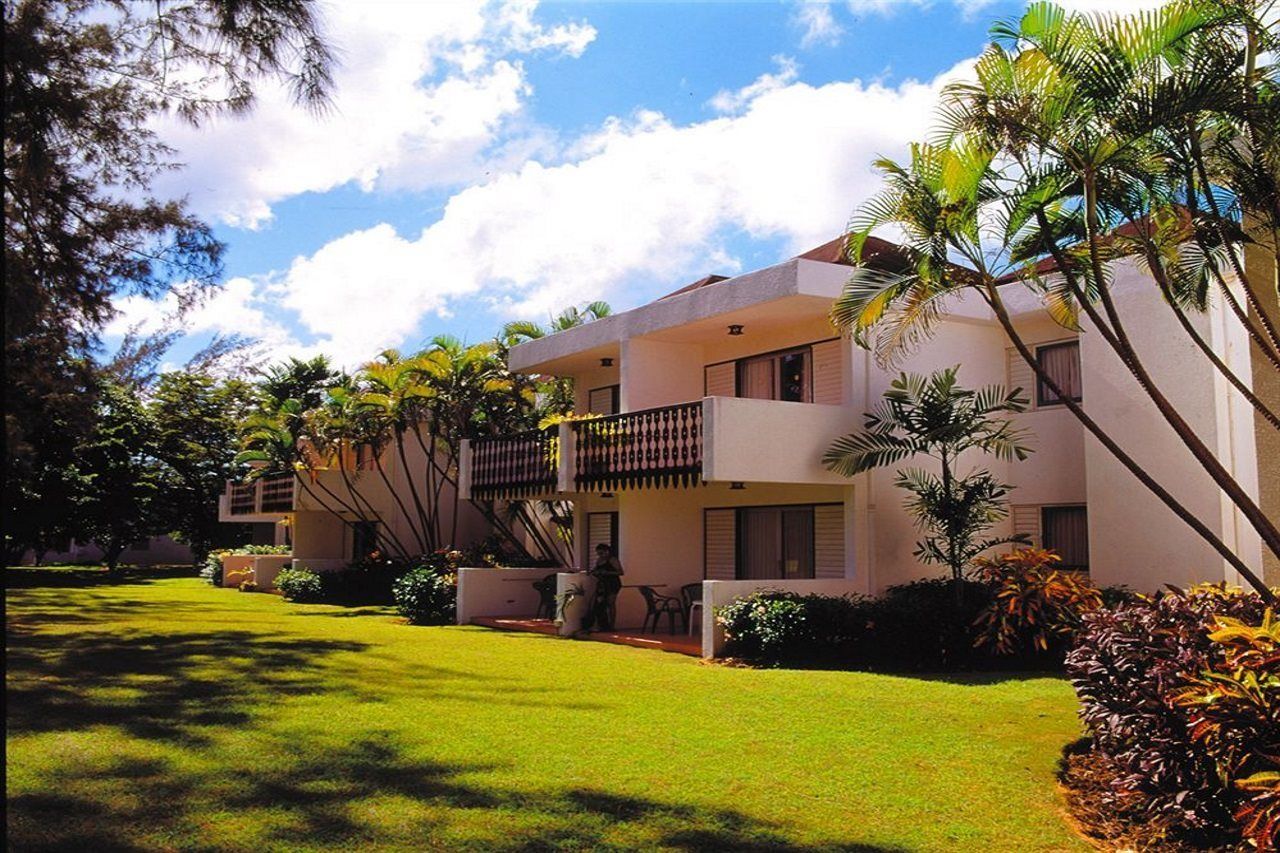 Plum Tree Club Apartment ไครสต์เชิร์ช ภายนอก รูปภาพ