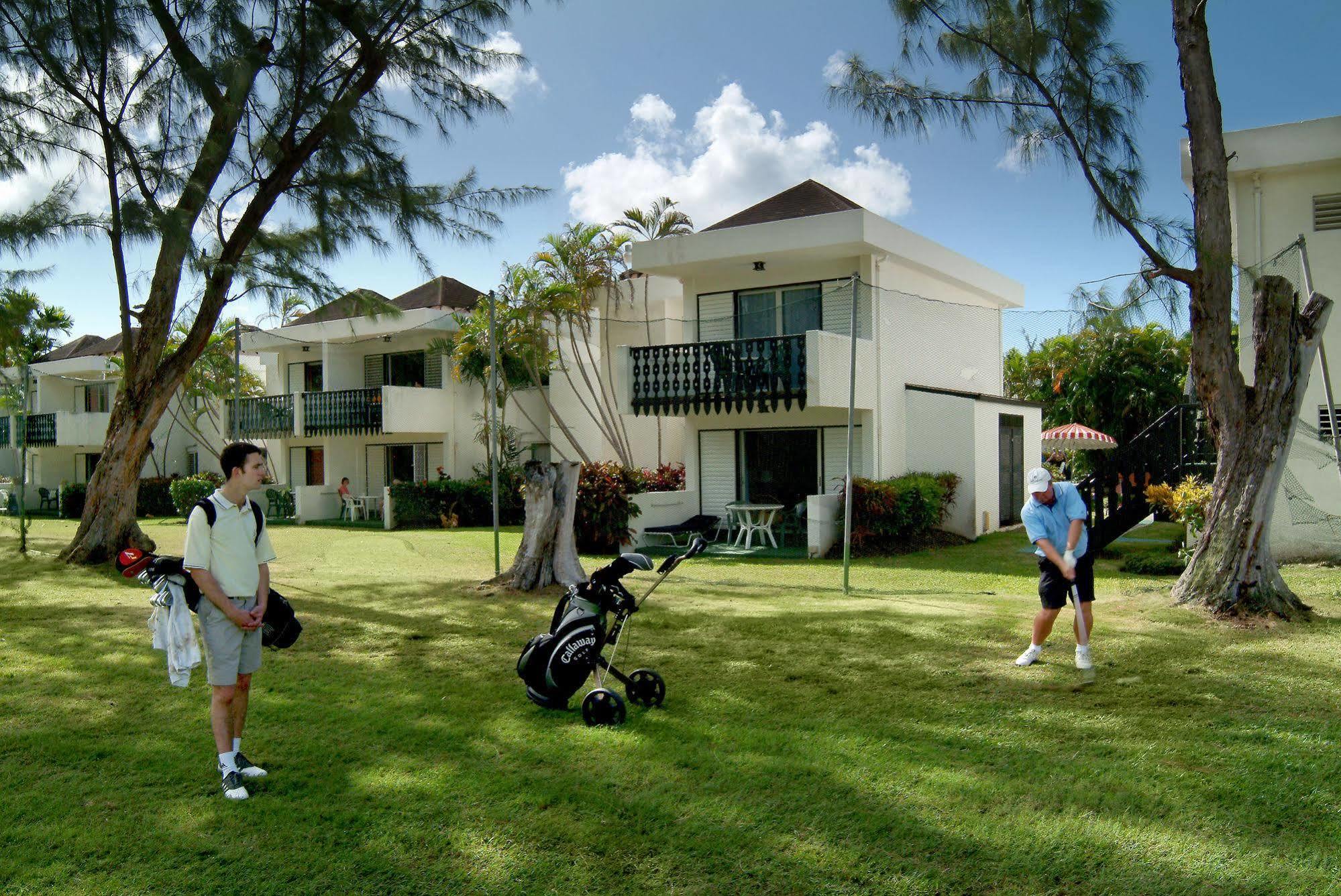 Plum Tree Club Apartment ไครสต์เชิร์ช ภายนอก รูปภาพ